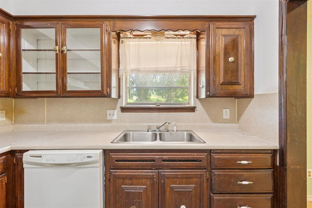 3513 Terry Way Property Photo 21