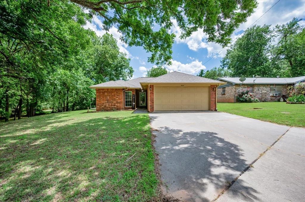 904 Kelly Drive Property Photo 1