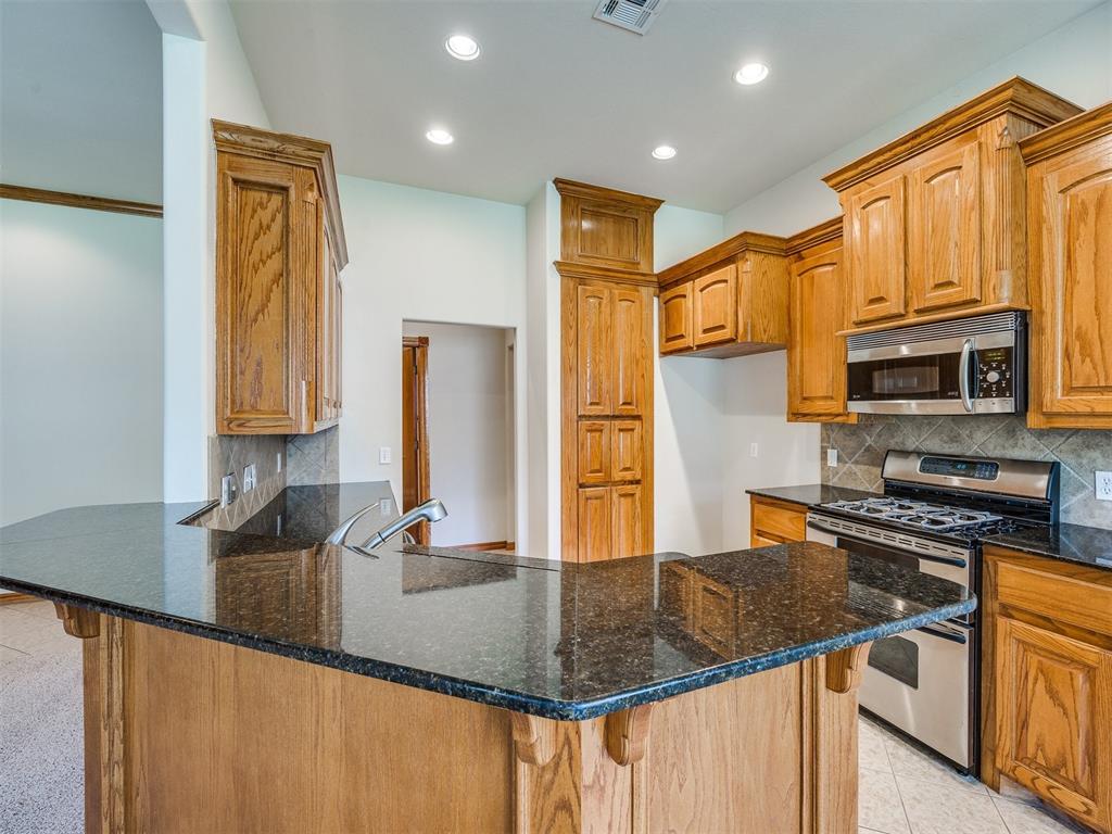 11167 Larkin Lane Property Photo 6