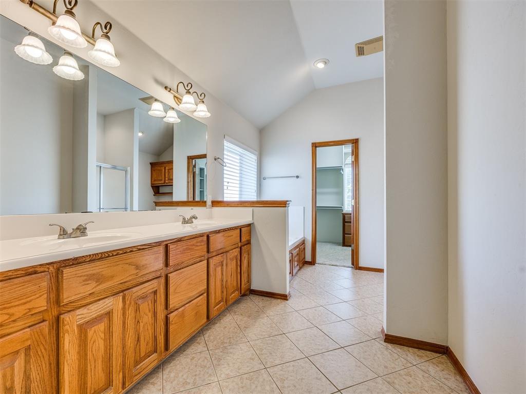 11167 Larkin Lane Property Photo 9