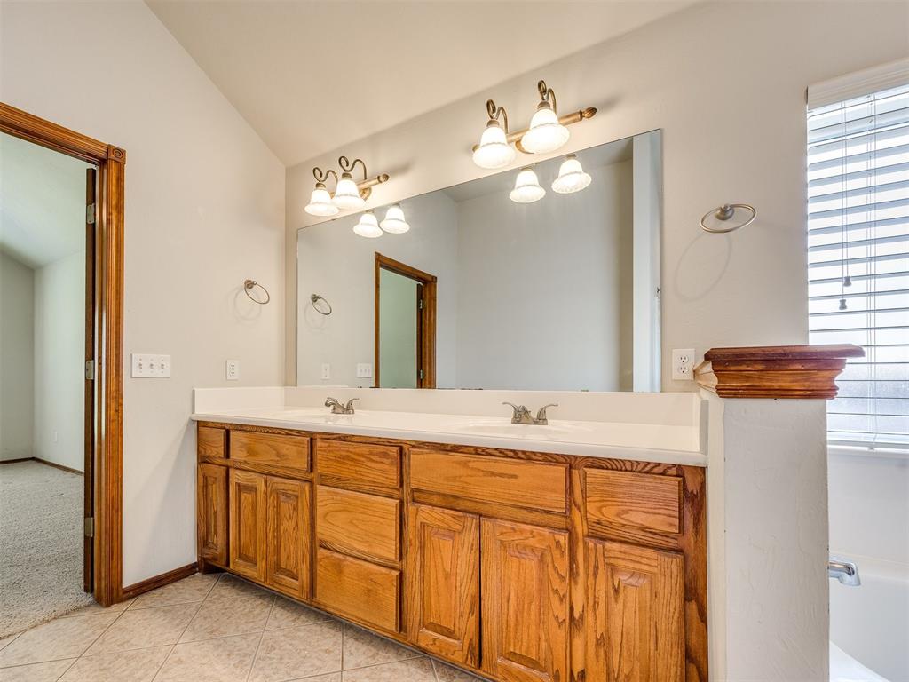11167 Larkin Lane Property Photo 10