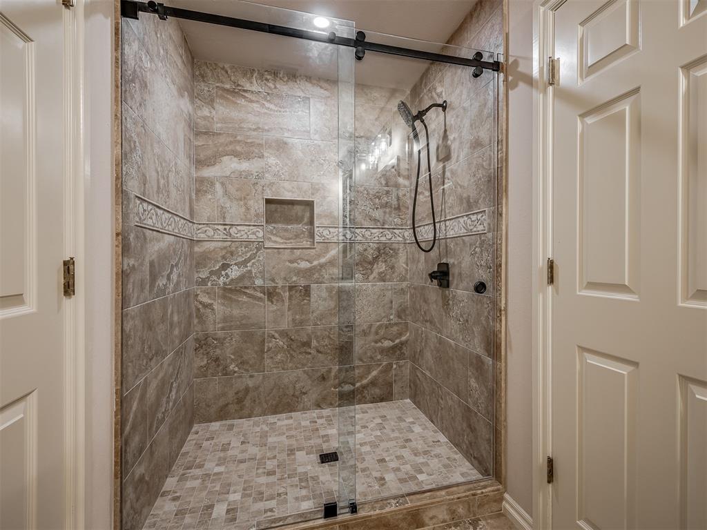 6717 Nw 111th Court Property Photo 42