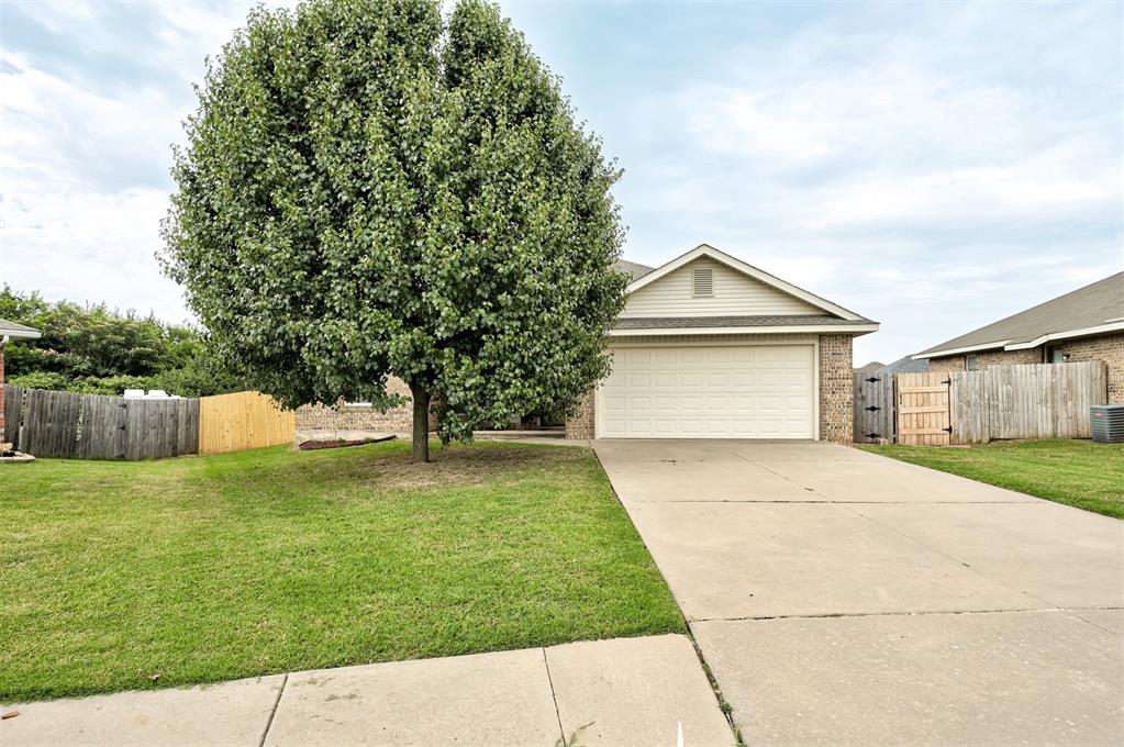 4906 SE 79th Street Property Photo 1