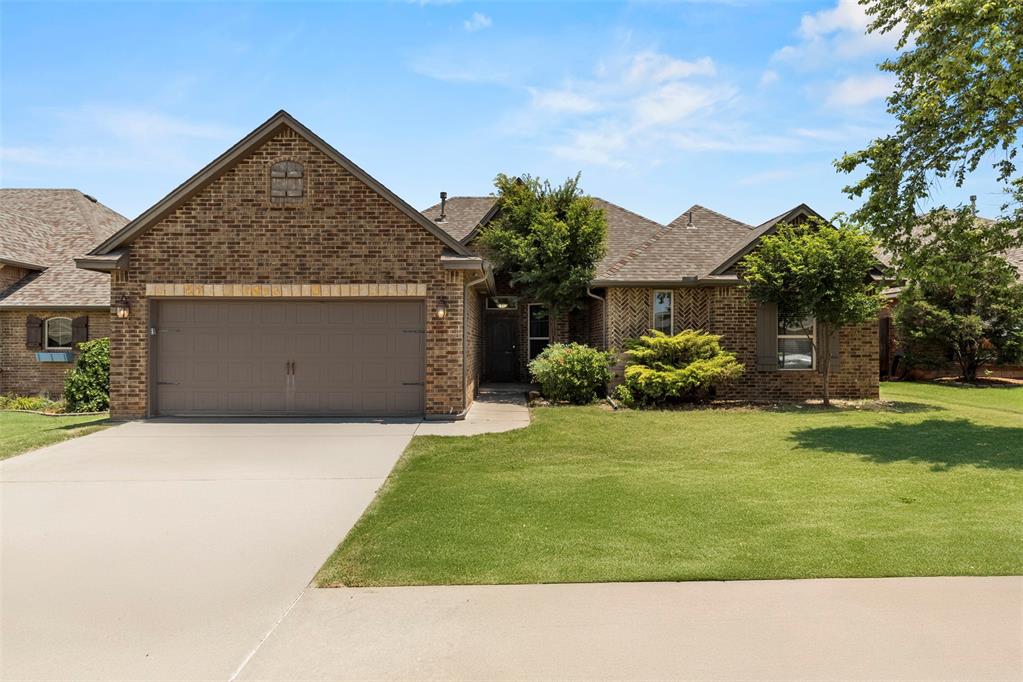 19020 Meadows Crossing Drive Property Photo 1