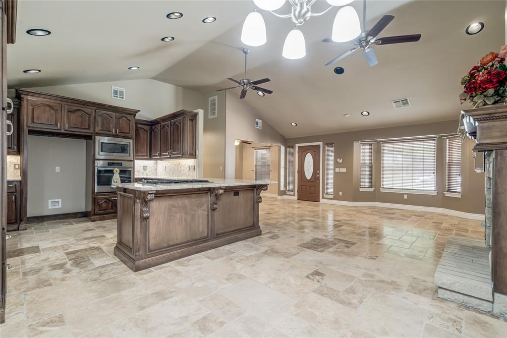 6704 Tall Oaks Drive Property Photo 16