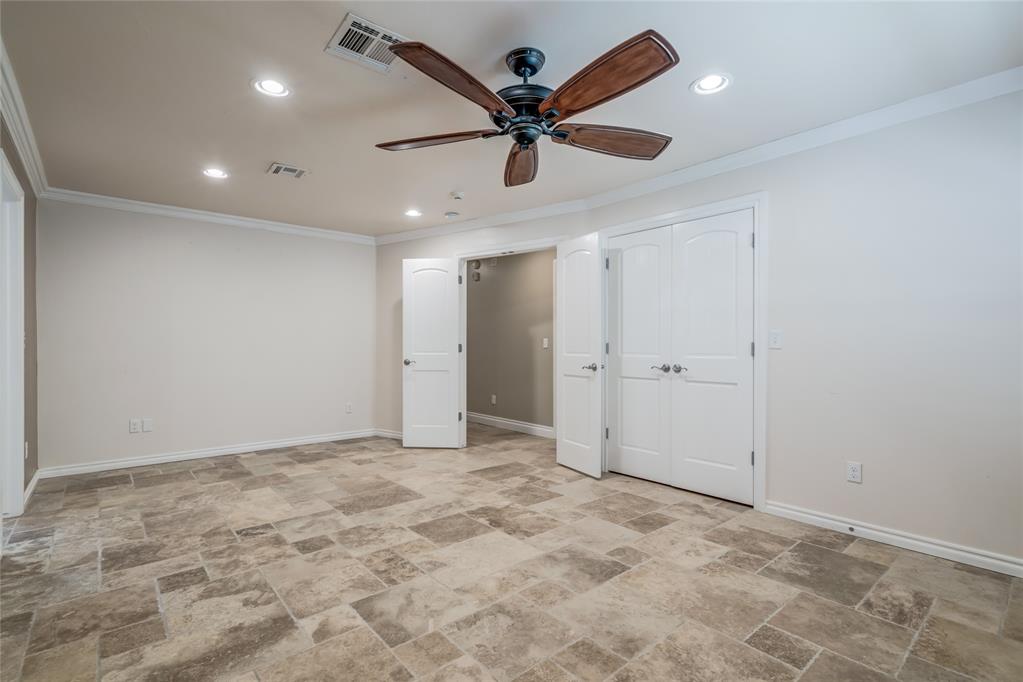6704 Tall Oaks Drive Property Photo 25