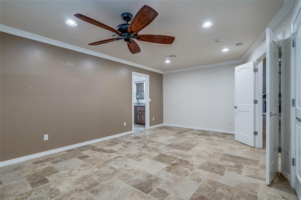 6704 Tall Oaks Drive Property Photo 26