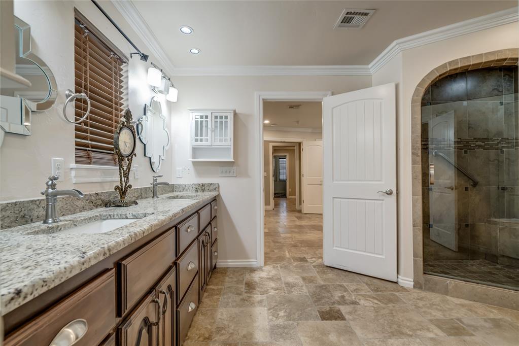 6704 Tall Oaks Drive Property Photo 29
