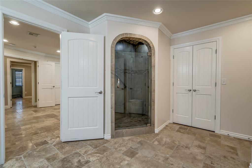 6704 Tall Oaks Drive Property Photo 30