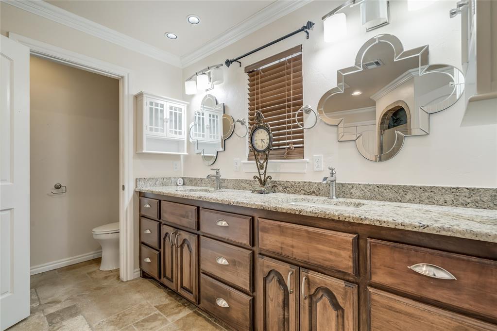 6704 Tall Oaks Drive Property Photo 33