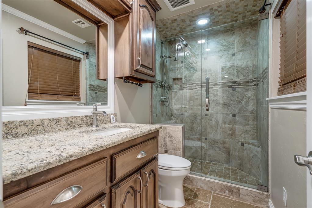6704 Tall Oaks Drive Property Photo 40
