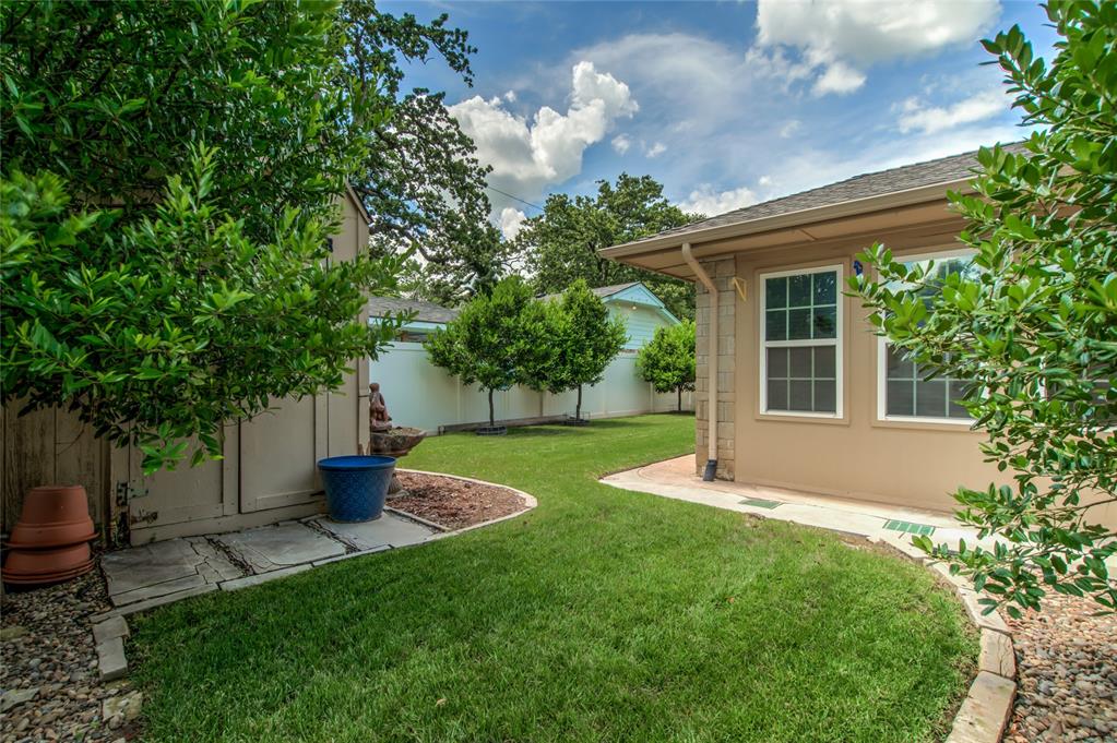 6704 Tall Oaks Drive Property Photo 50