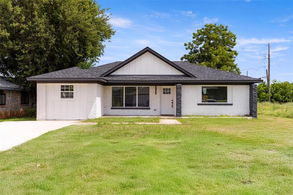 1529 NE 44th Street Property Photo 1