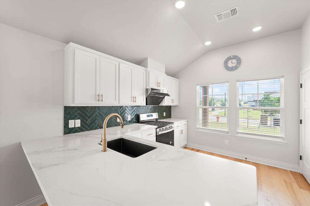 17717 Boling Farm Road Property Photo 4