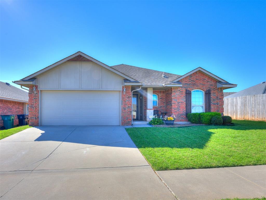 18204 Summer Grove Avenue Property Photo