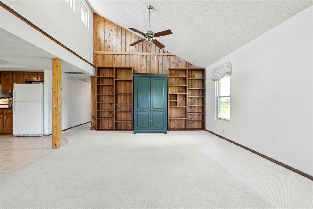 12017 N Morgan Road Property Photo 11