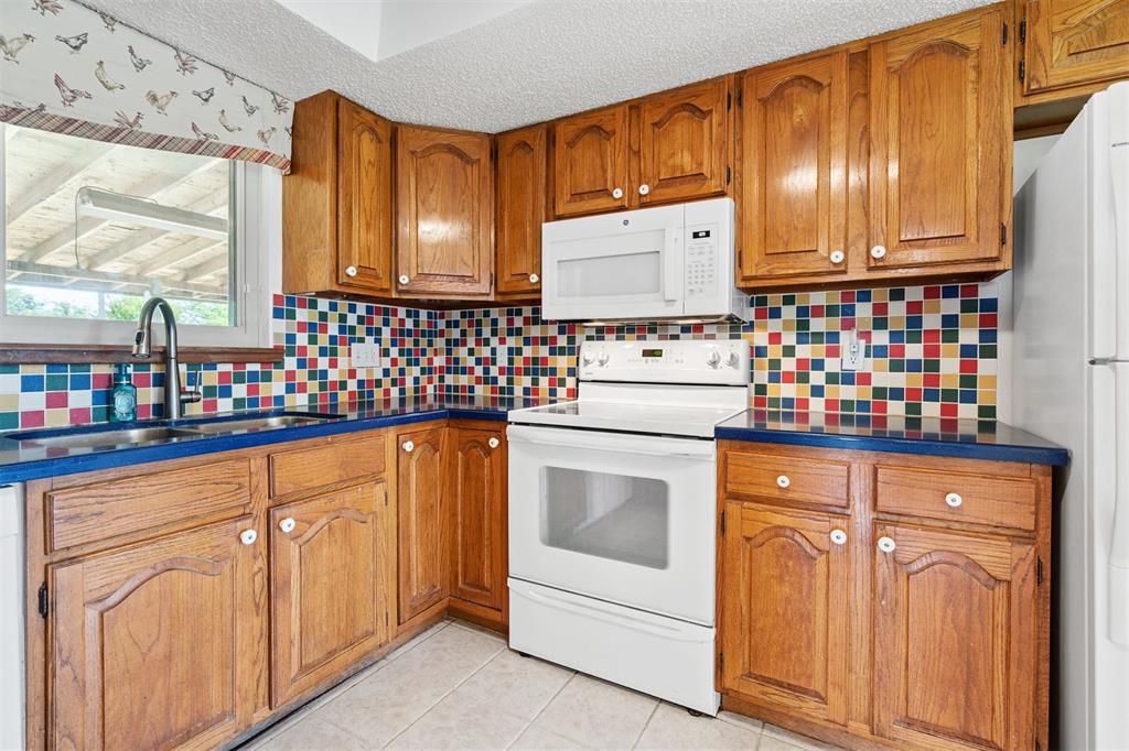 12017 N Morgan Road Property Photo 16
