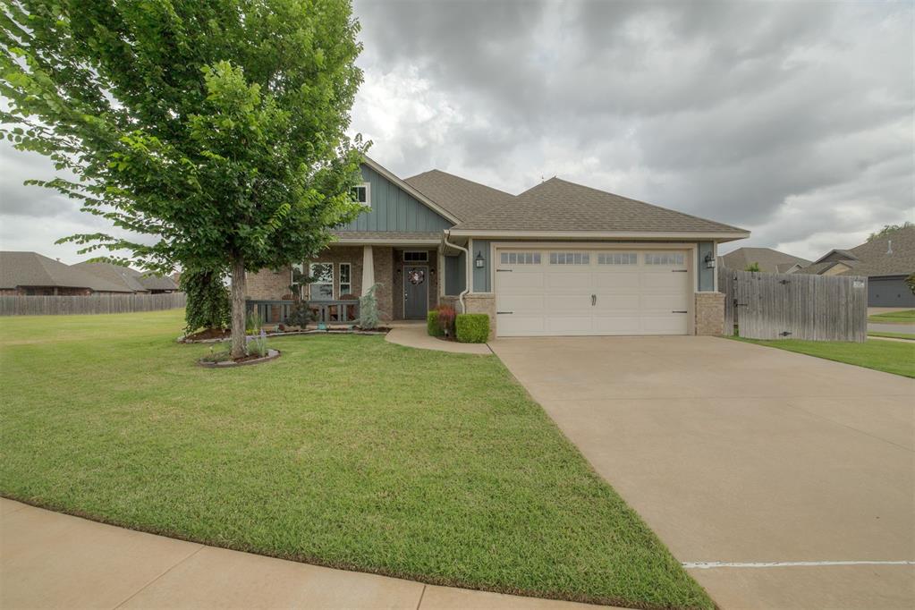 18500 Summer Grove Avenue Property Photo 1