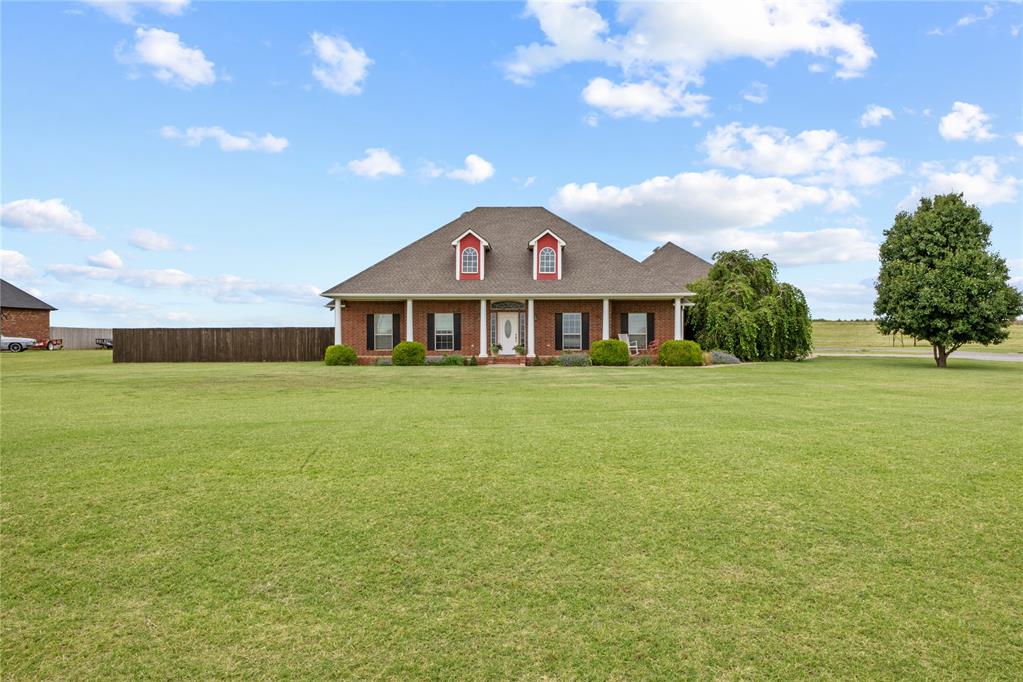 17182 N 2850 Road Property Photo 2