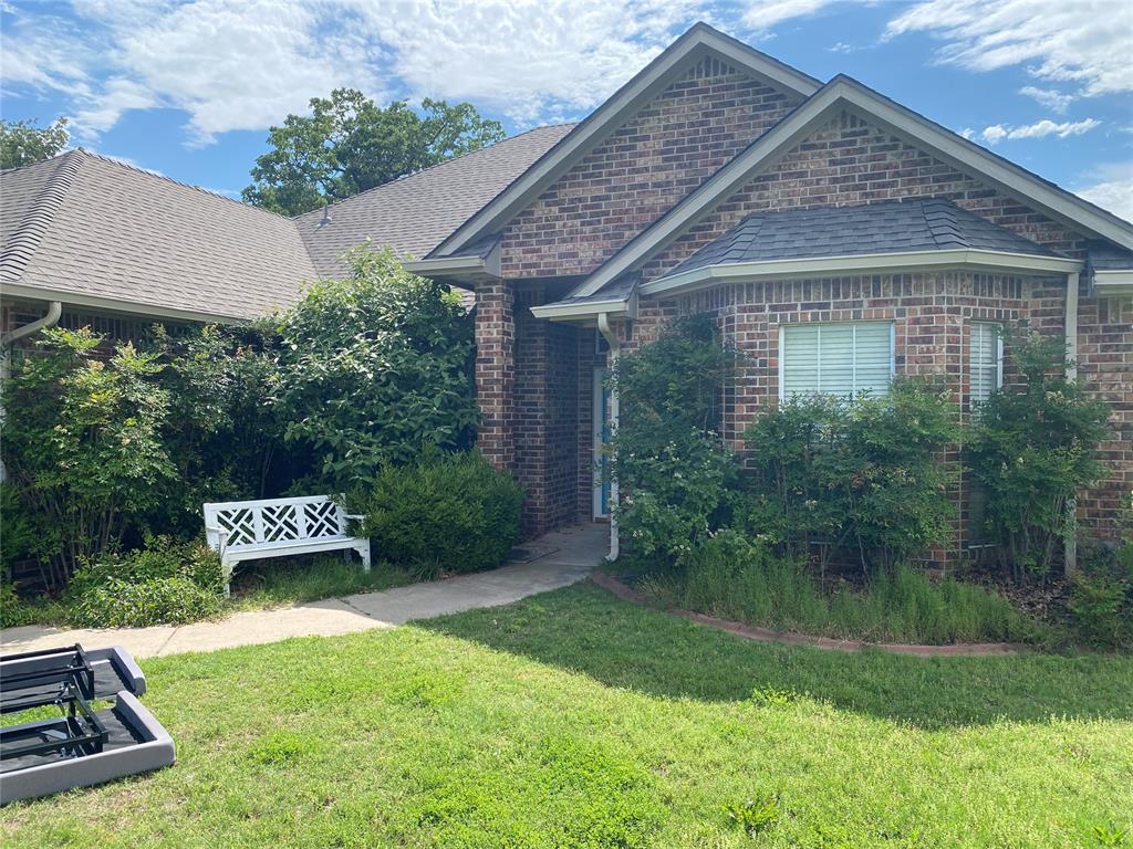 9045 Driftwood Court Property Photo 1