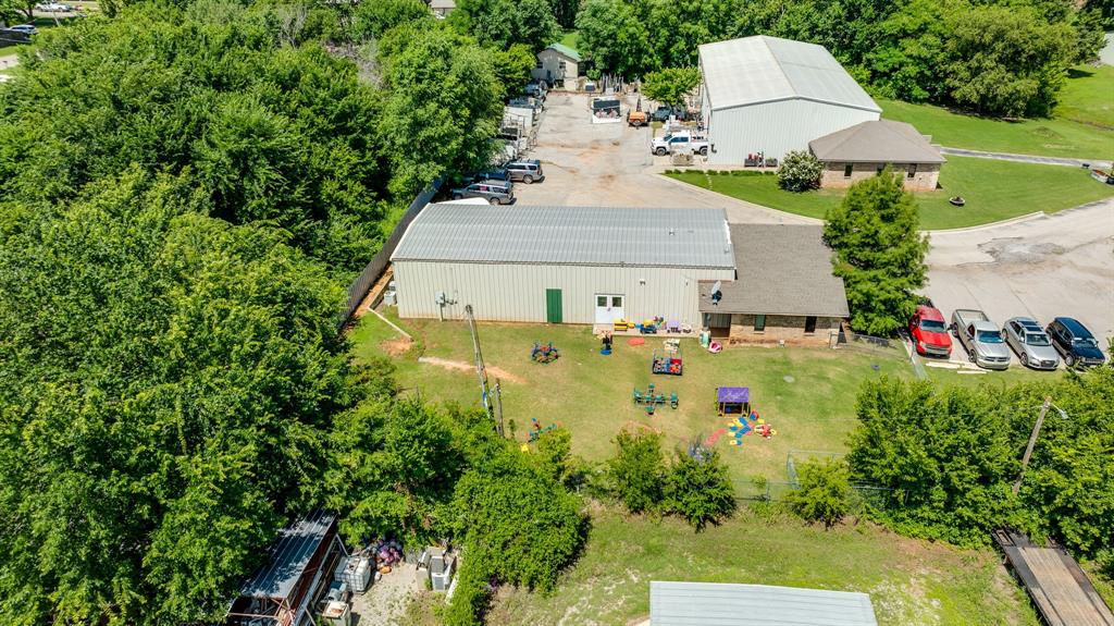 102104 Nw 16th Street Property Photo 3