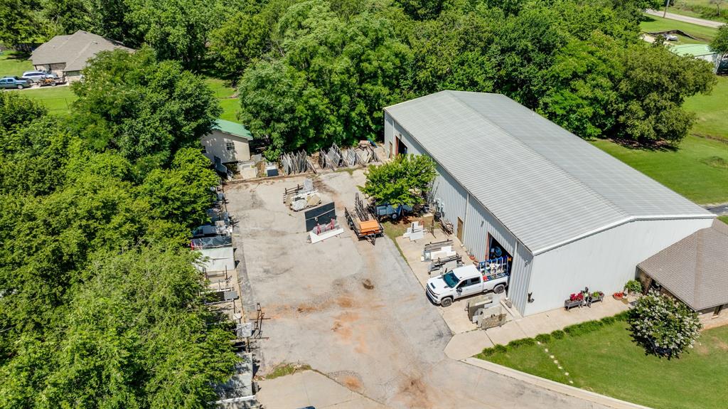 102104 Nw 16th Street Property Photo 4