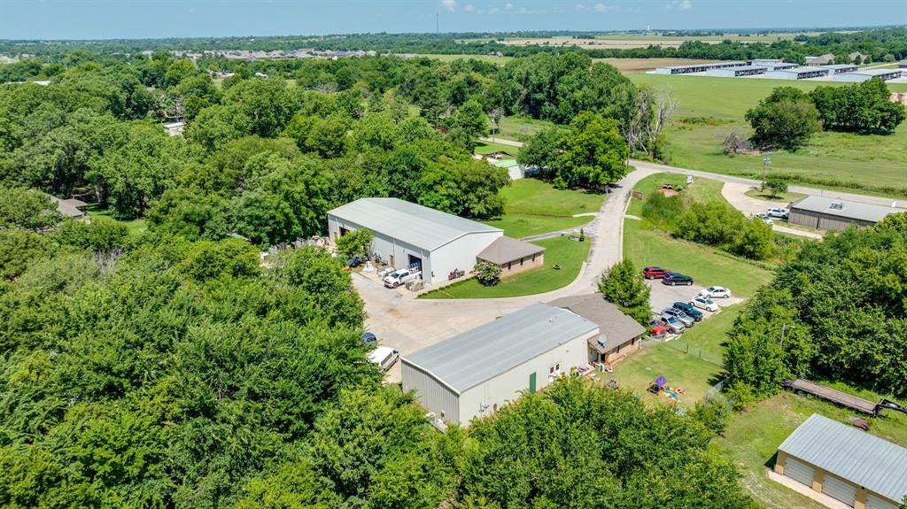 102104 Nw 16th Street Property Photo 8