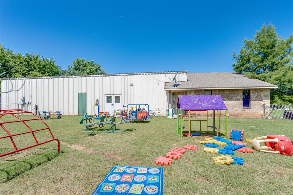 102104 Nw 16th Street Property Photo 11