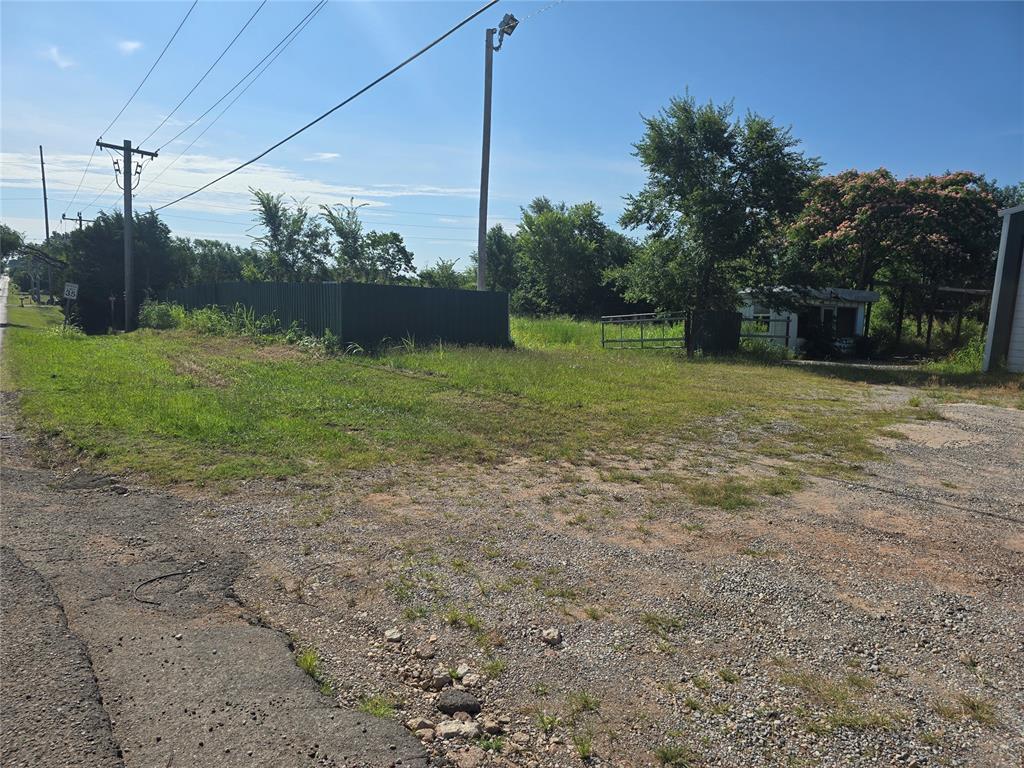 19001 Gordon Cooper Drive Property Photo 4