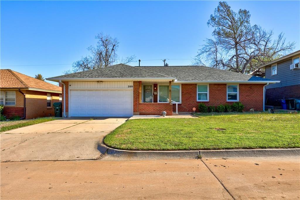 209 W Glenhaven Drive Property Photo 1