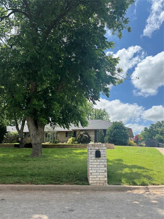 10917 Blue Stem Back Road Property Photo 2