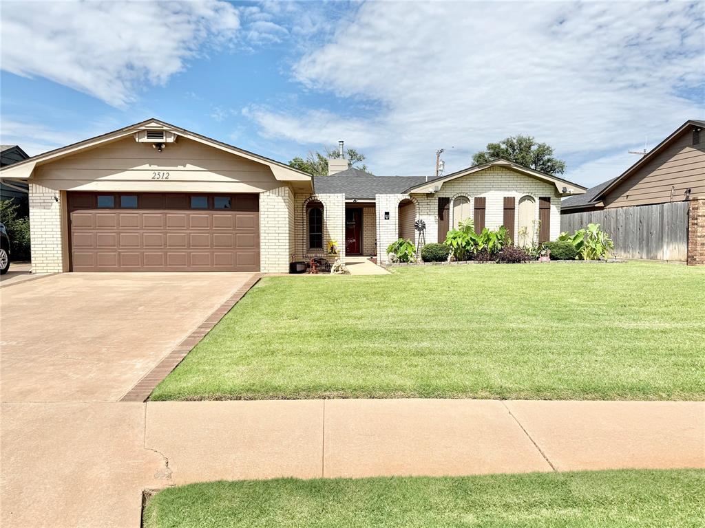 2512 Apache Street Property Photo 1