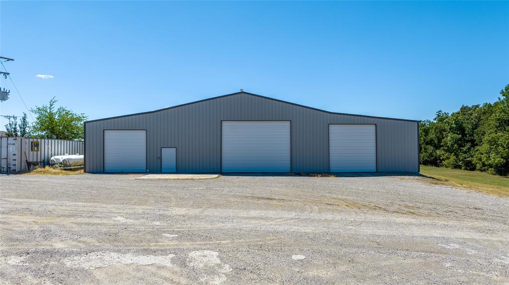 1177978 Property Photo 3