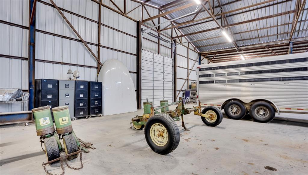 1177978 Property Photo 6