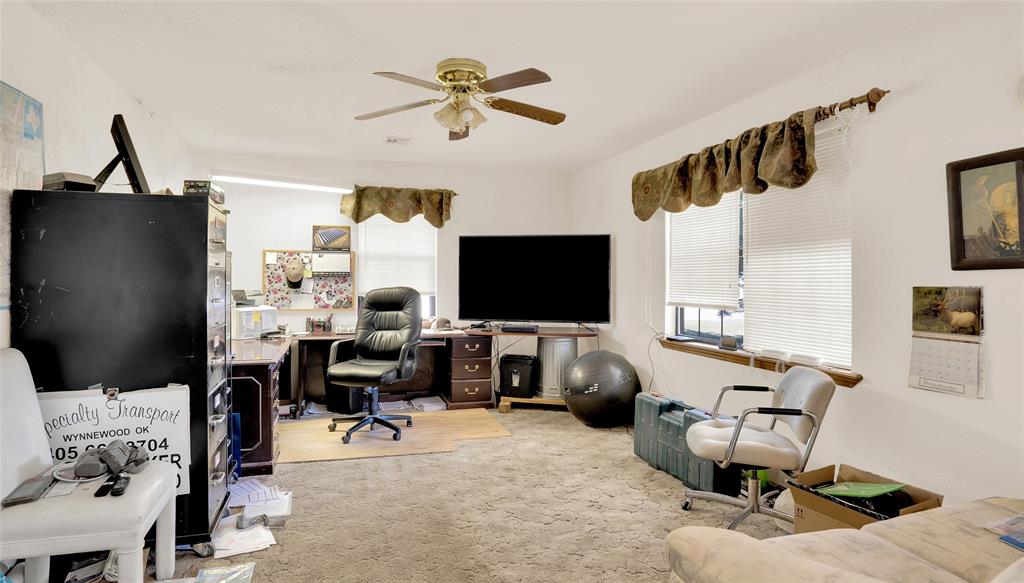 1177978 Property Photo 24