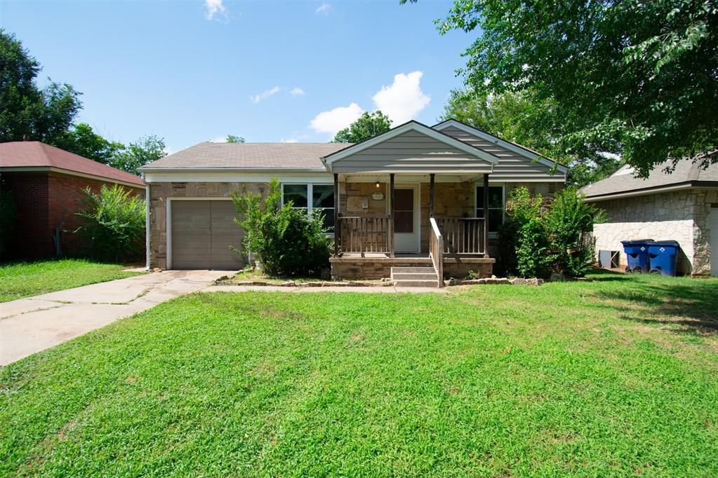 1921 Westchester Drive Property Photo 1