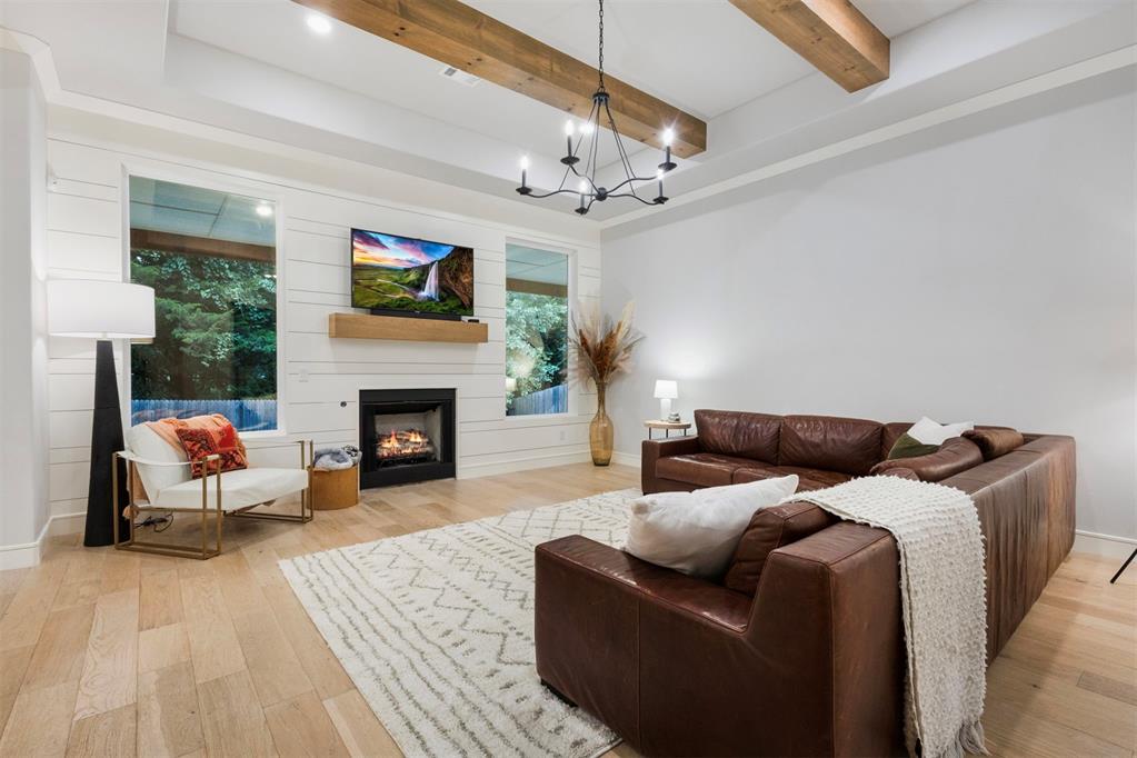 2533 Amante Court Property Photo 7