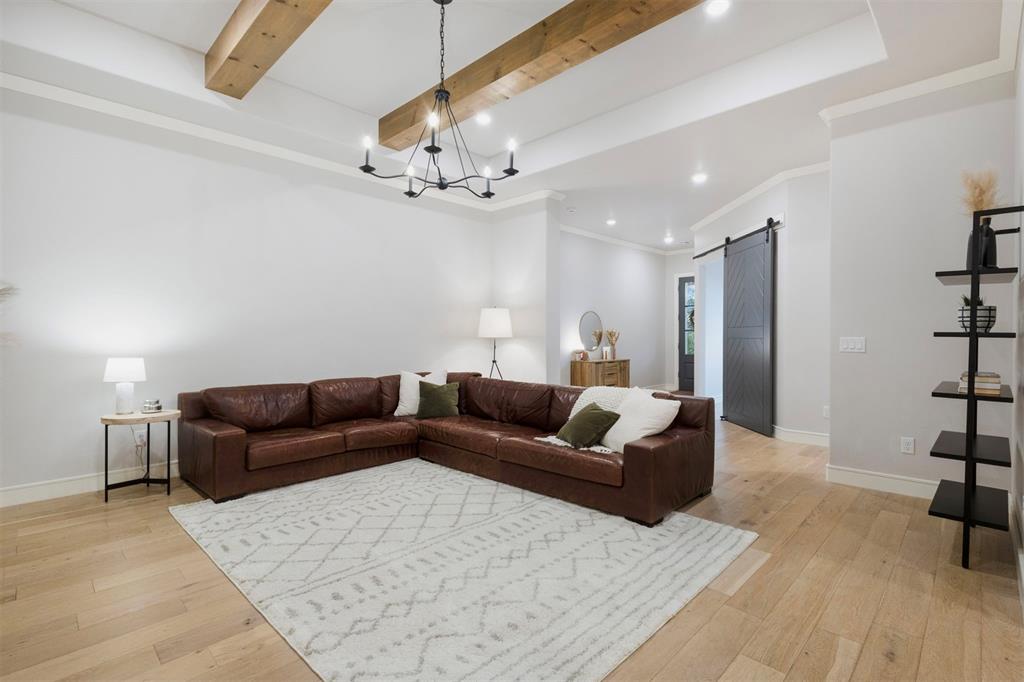 2533 Amante Court Property Photo 8