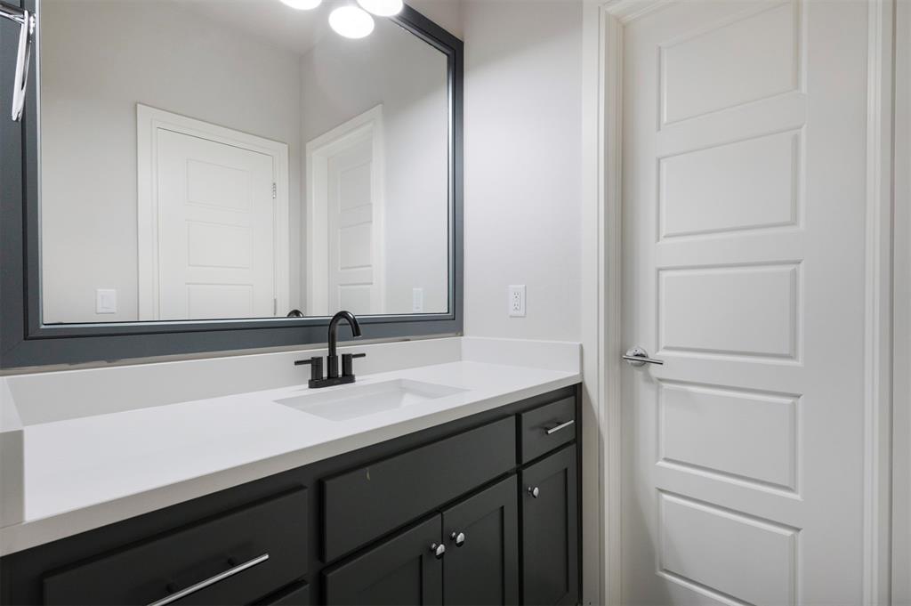 2533 Amante Court Property Photo 21