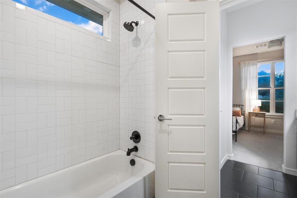 2533 Amante Court Property Photo 22