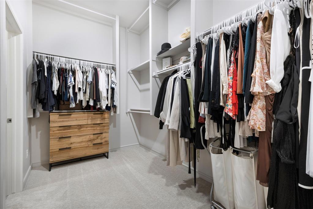 2533 Amante Court Property Photo 30