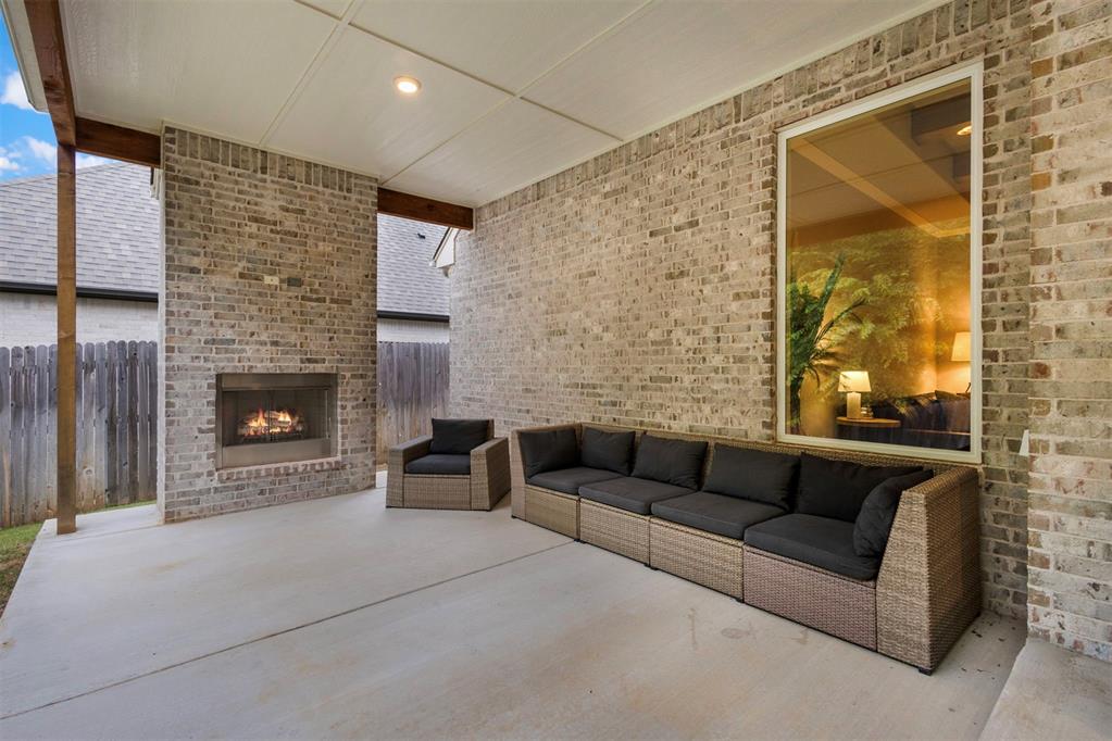 2533 Amante Court Property Photo 38