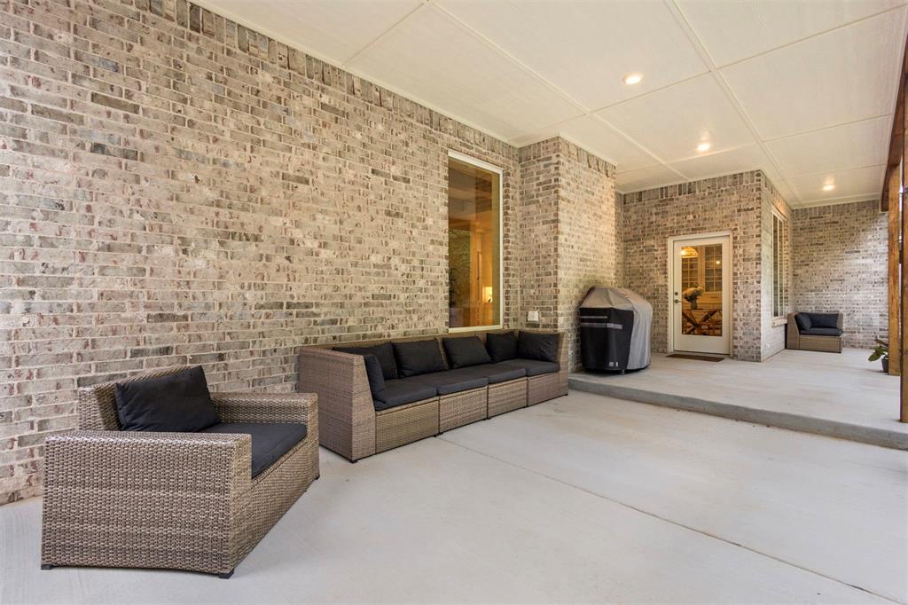 2533 Amante Court Property Photo 39