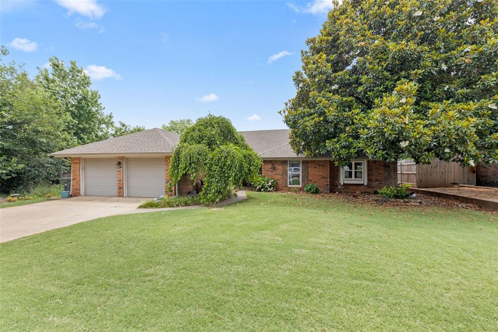 1816 Smoky Hollow Road Property Photo 1