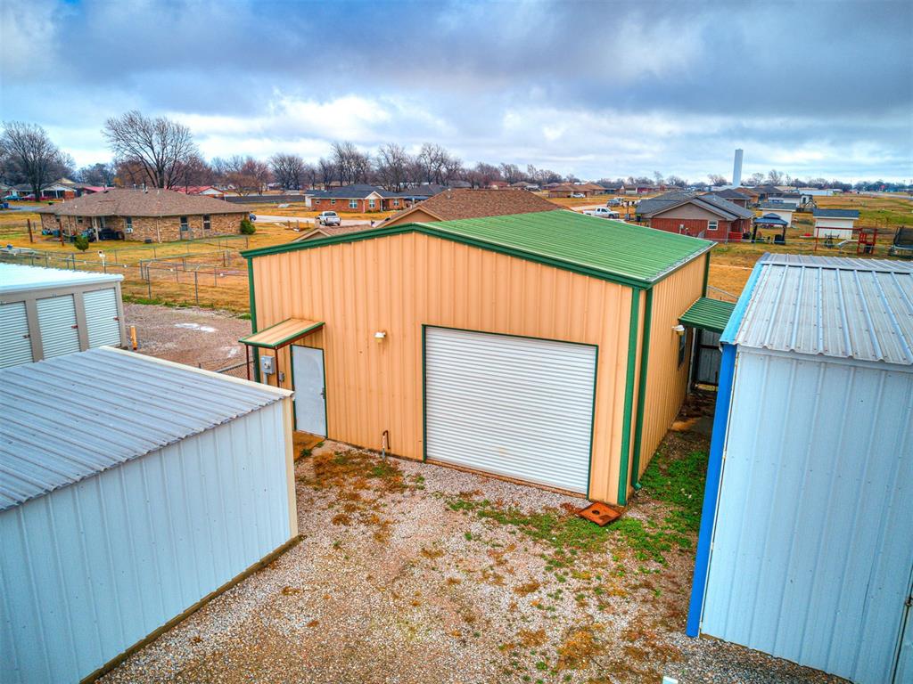 29765 State Highway 59 Property Photo 10