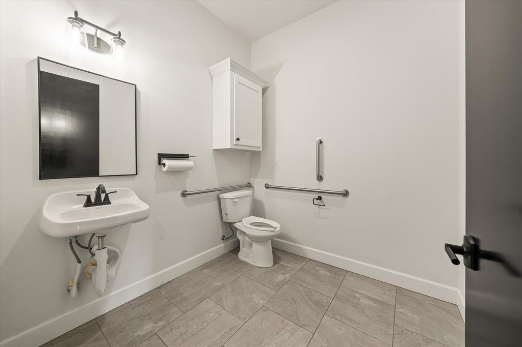 3165 N Sooner Road Property Photo 28