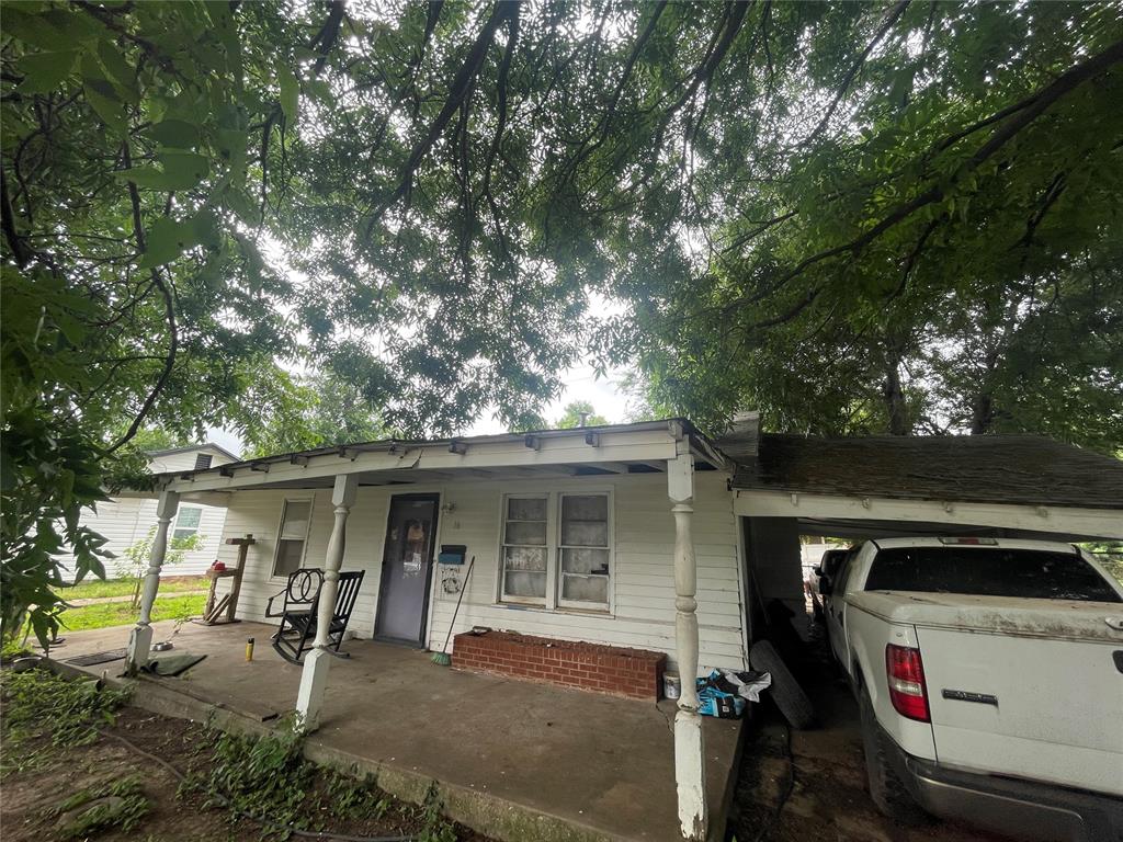 16 Se 51st Street Property Photo 1