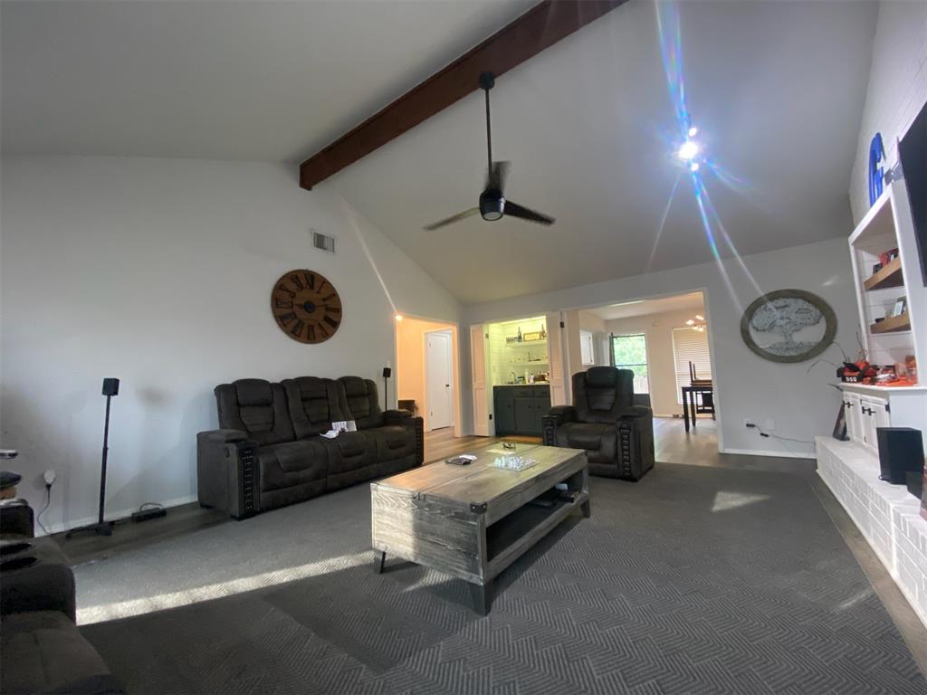 10220 Mantle Lane Property Photo 3