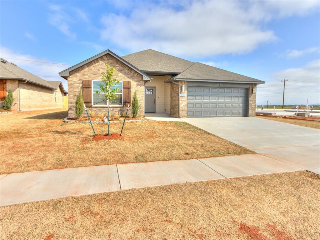 12005 NW 121st Circle Property Photo 1