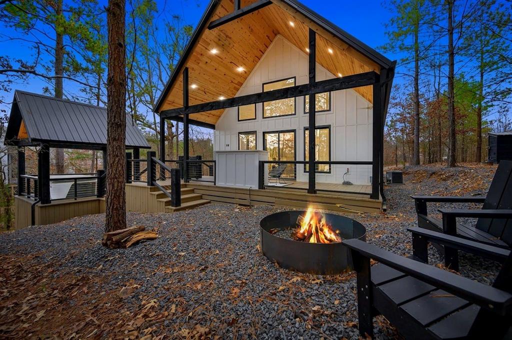 2409 Camp Ranch Road Property Photo 1